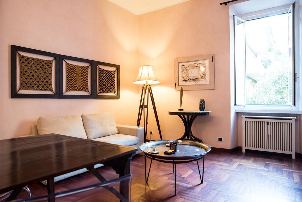 A Porta Latina Apartment Roma Exterior foto