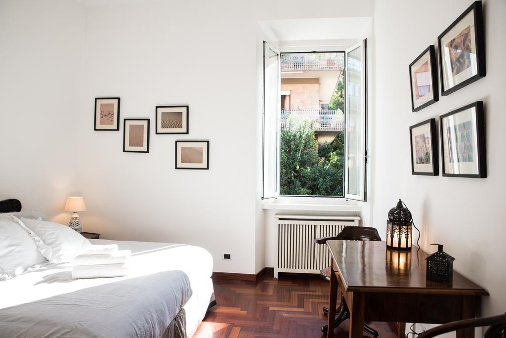 A Porta Latina Apartment Roma Exterior foto