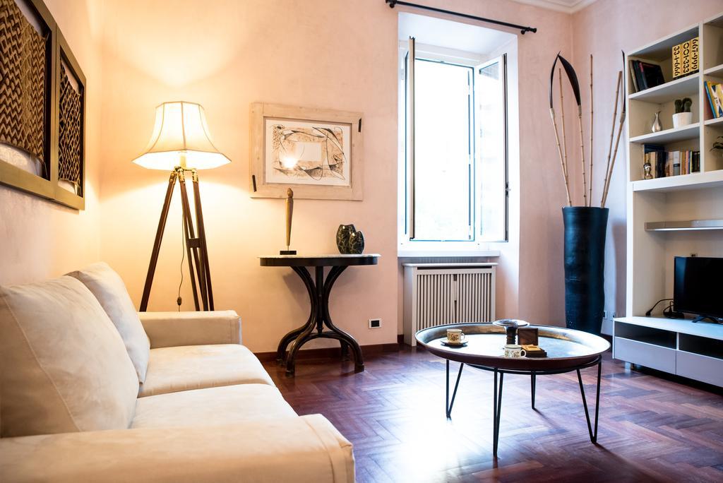 A Porta Latina Apartment Roma Exterior foto
